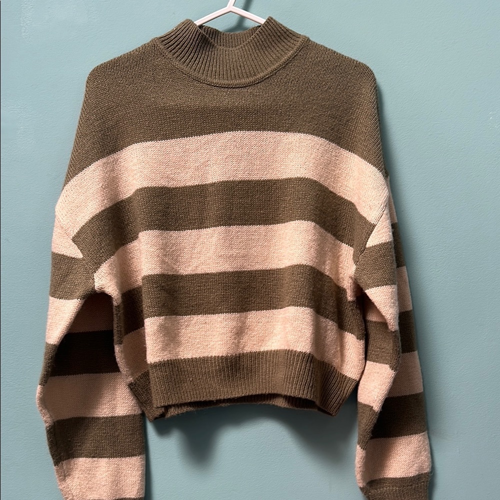 H&M Green and Pink Cowl Neck Sweater